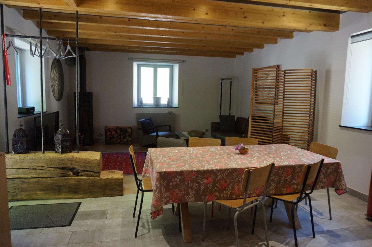 Le 18 Bis Villa Vecoux Buitenkant foto